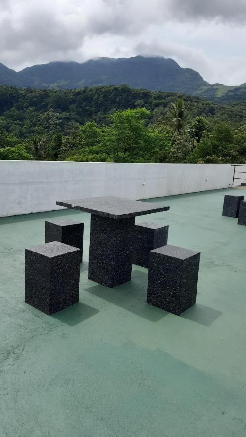Crystal Riverston Deck Matale Bagian luar foto