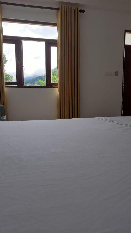 Crystal Riverston Deck Matale Bagian luar foto