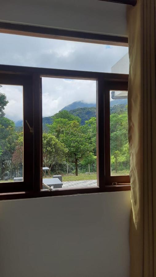 Crystal Riverston Deck Matale Bagian luar foto