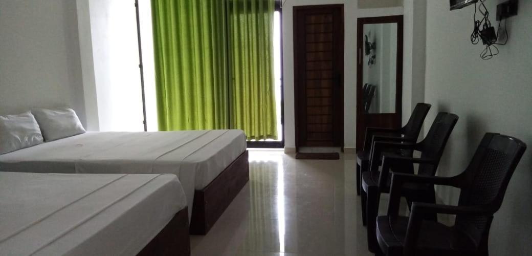 Crystal Riverston Deck Matale Bagian luar foto